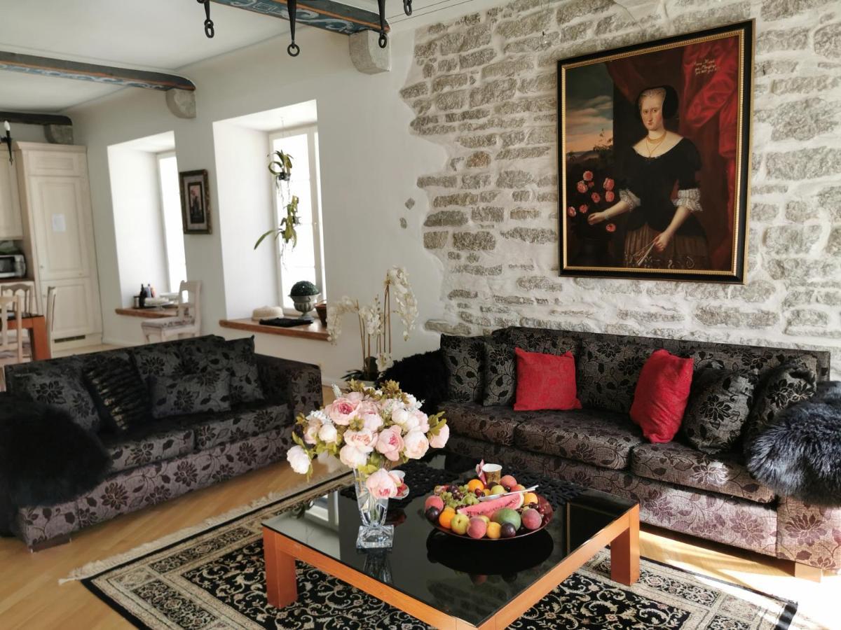 Oldhouse Apartments - Tallinn Old Town Kültér fotó